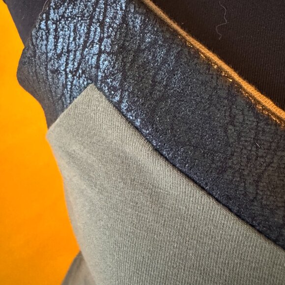 Y2K Express “Best Loved Cami” Olive Green with Faux Leather Trim – Size S - Picture 6 of 9